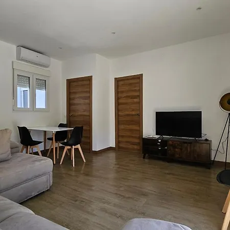 Optimus Japon Apartment *